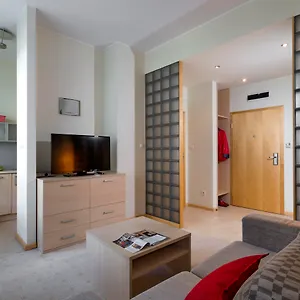 Media Park Aparthotel Warsaw