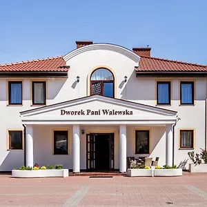 Dworek Pani Walewska Inn